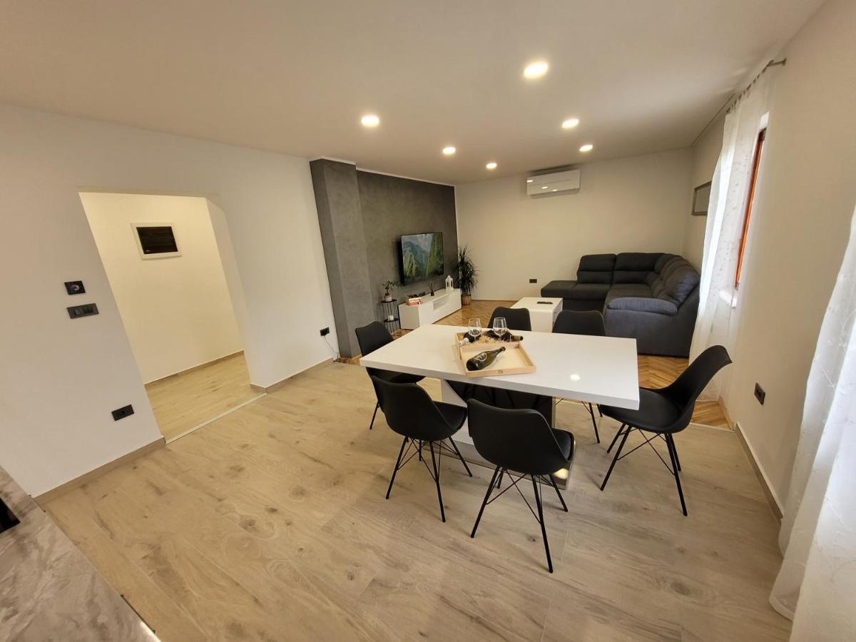 Ferienwohnung The Setting Sun Umag Exterior foto